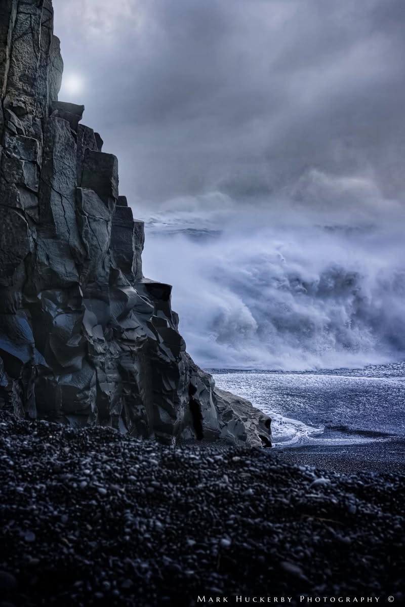 Cliff artwork by Mark Huckerby